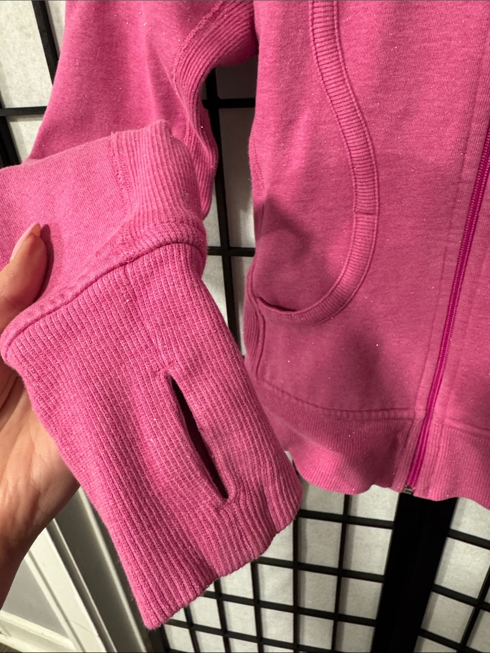 Lululemon Scuba Hoodie pink Sparkle - Picture 6 of 8